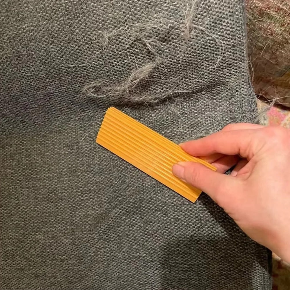 Portable Pet Hair Scraper for Carpets and Furniture