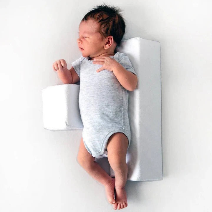 Infant Side Sleeper Wedge with Adjustable Width