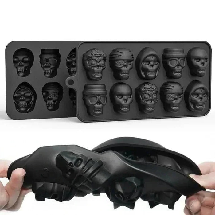 Skull Shaped Silicone Ice Cube Tray with 10 Cavities for Themed Drinks